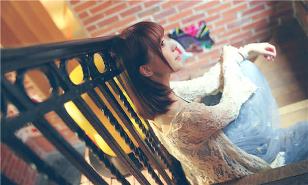 向阳国内哪里可以借卵生子？这是很多不孕不育患者家庭关注的话题。借卵生子为那些因卵巢早衰、反复胎停、宫腔黏连等原因无法自然受孕的家庭提供了新的希望。有数据显示，中国不孕不育率已从20年前的2.5%-3%攀升至12.5%-18.2%，据卫生健康委员会统计，患者总数约达5000万至6060万。而借卵生子则成为一种有效的解决方案。